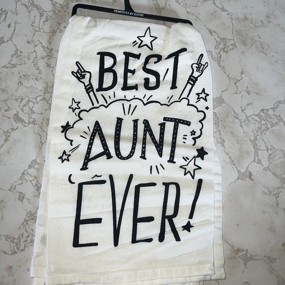Best Aunt Ever kitchen towel tea towel, new with tags, 28” x 28” - Picture 14 of 16
